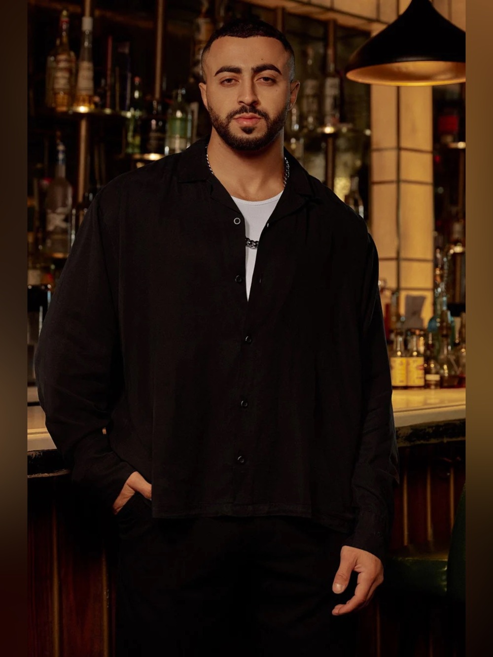 Youngla 8053 Flowy Button-UPS Black Sz XL Mens 
(Jun A-1)